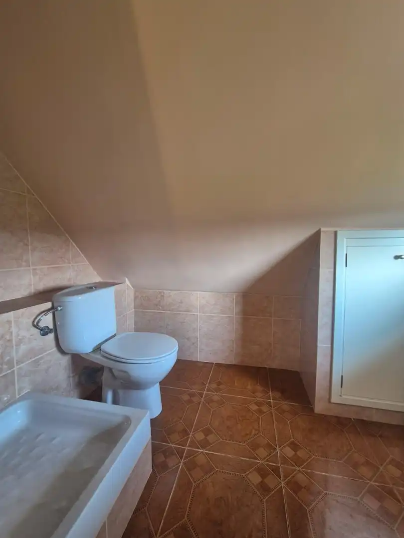 Bany de Apartament en venda en Valle de Mena amb Terrassa