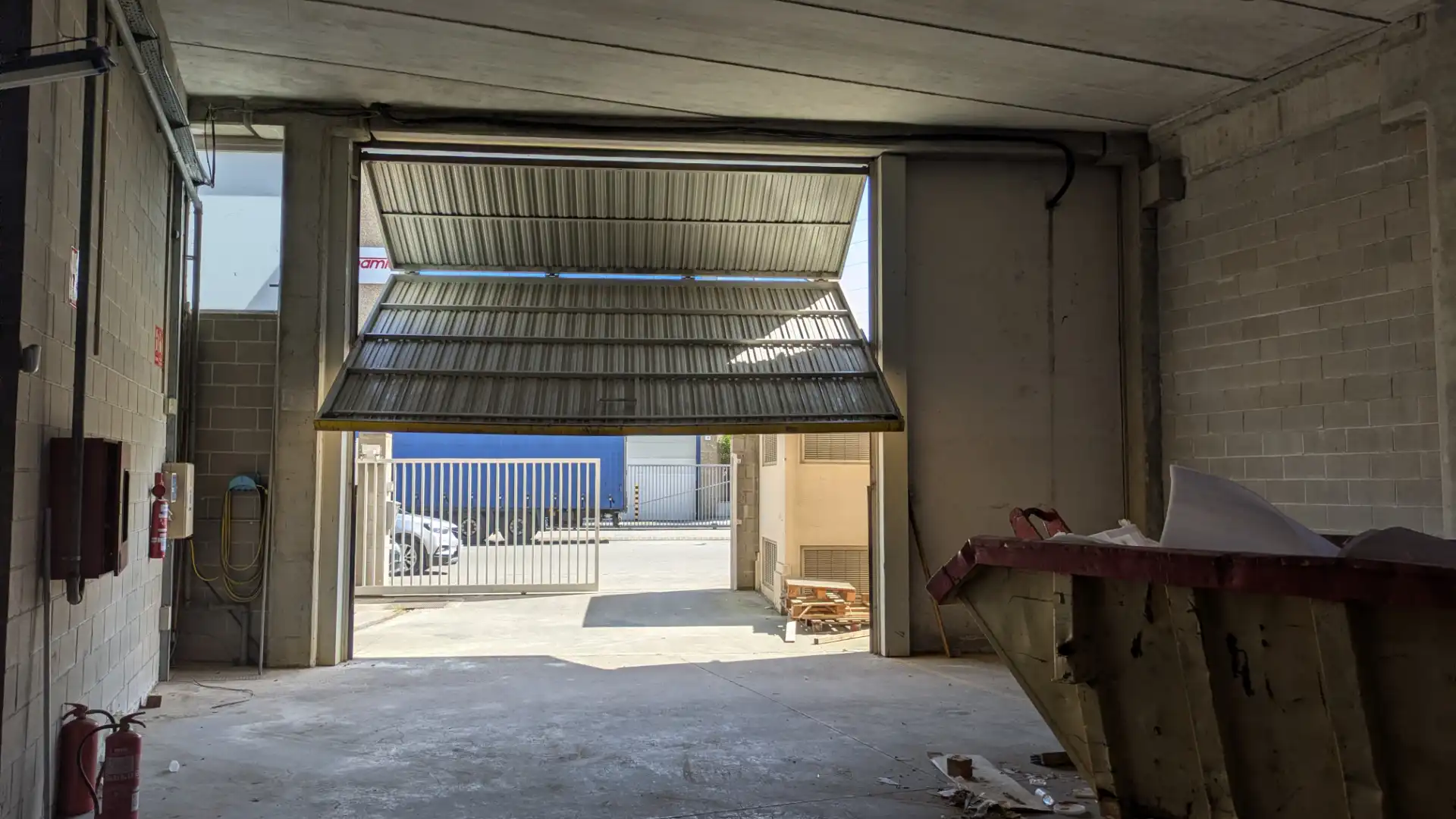 Fabrikhallen zur Miete in Carrer de les Salines, 32, Vinyets - Molí Vell, Sant Boi de Llobregat