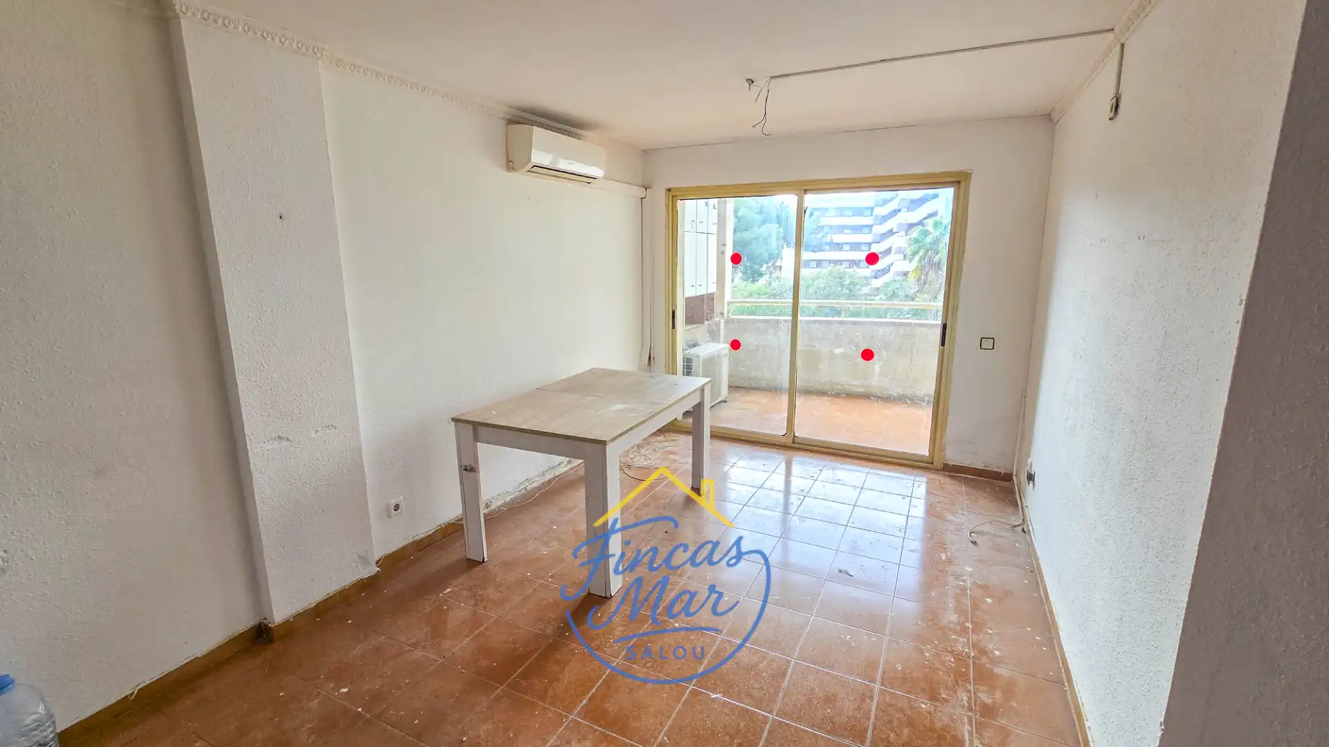 Comedor de Piso en venta en Salou con Terraza y Piscina comunitaria