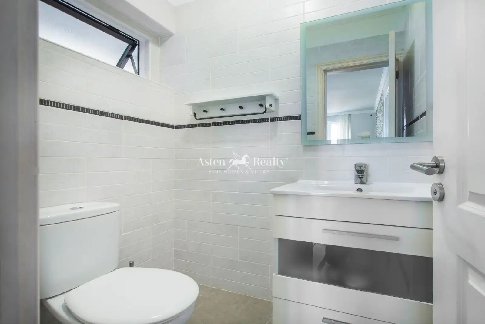 Casa a schiera con piscina in vendita a Europa, imagen 10