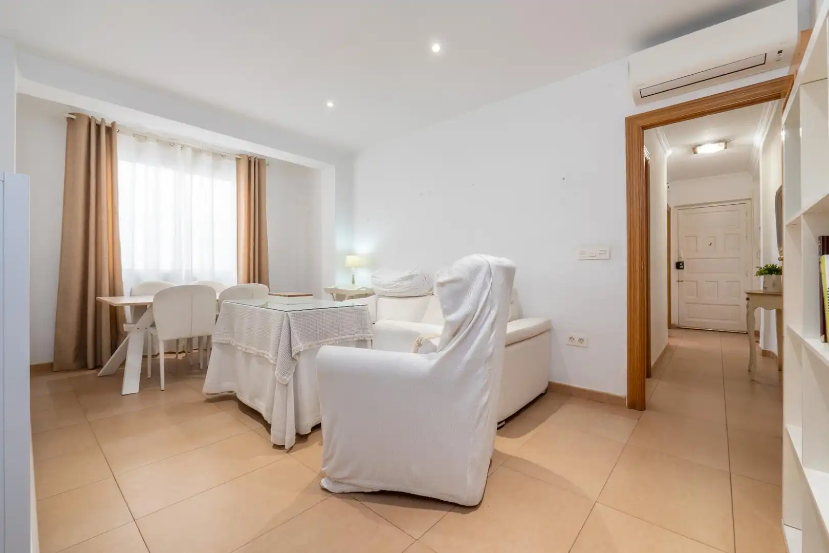 Schlafzimmer von Wohnung zum Verkauf in Granada mit Klimaanlage