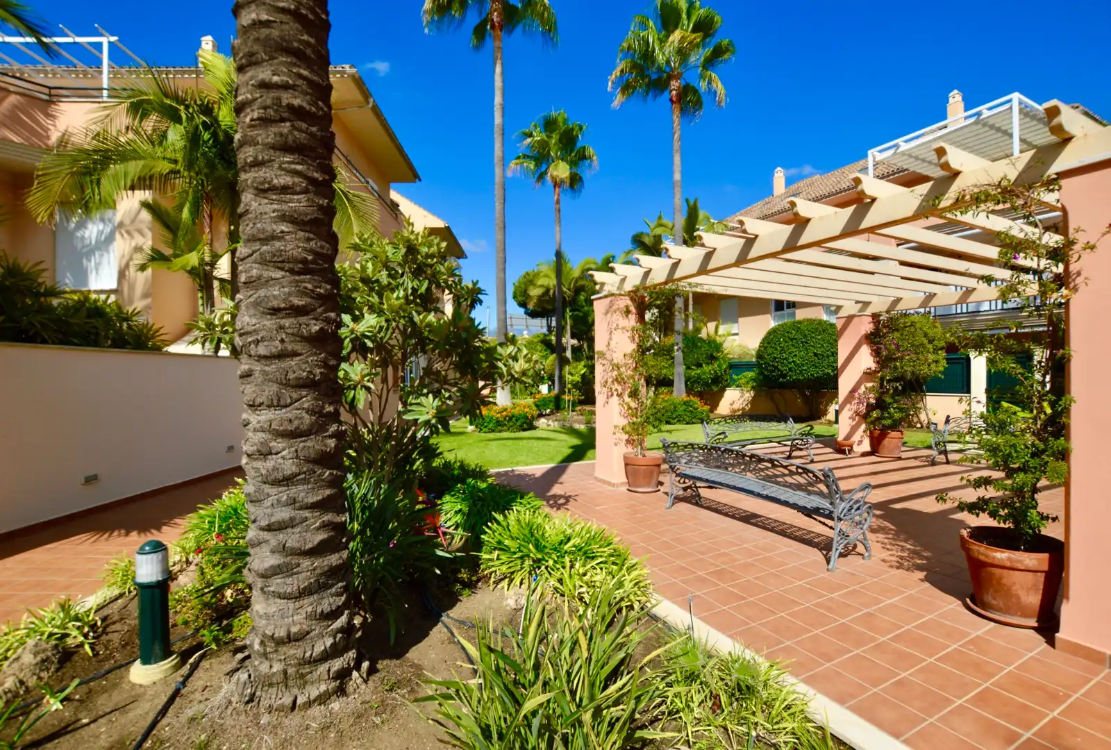 Terrassa de Àtic en venda en Marbella amb Aire condicionat, Terrassa i Piscina comunitària