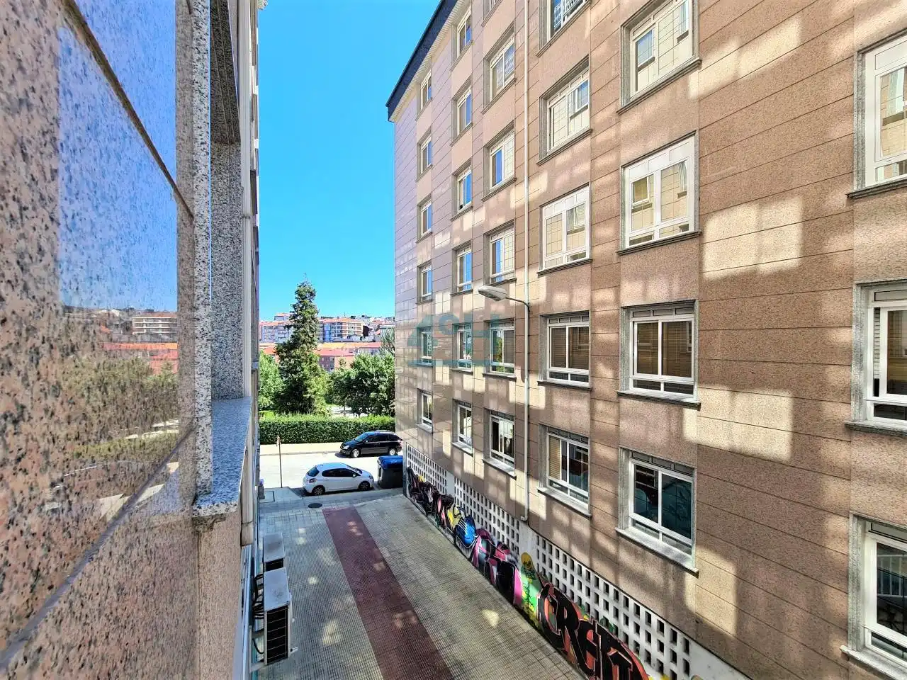 Vista exterior de Estudi de lloguer en Ourense Capital  amb Calefacció i Moblat