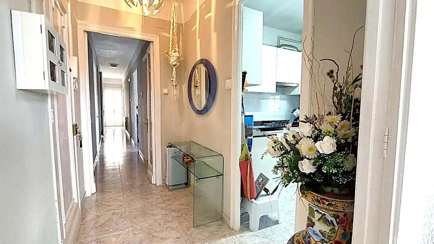 Flat for sale in Calaf  with Air Conditioner and Heating