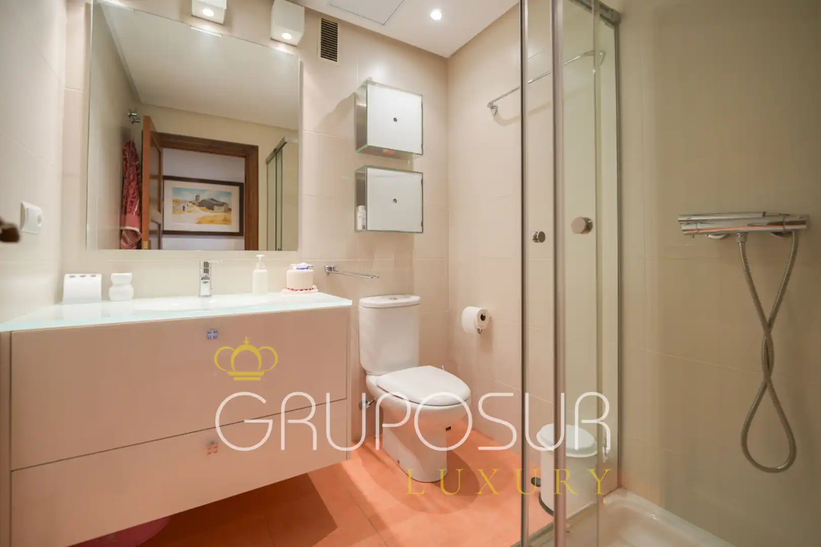Badezimmer von Wohnung zum Verkauf in Valladolid mit Klimaanlage, Heizung und Parkett
