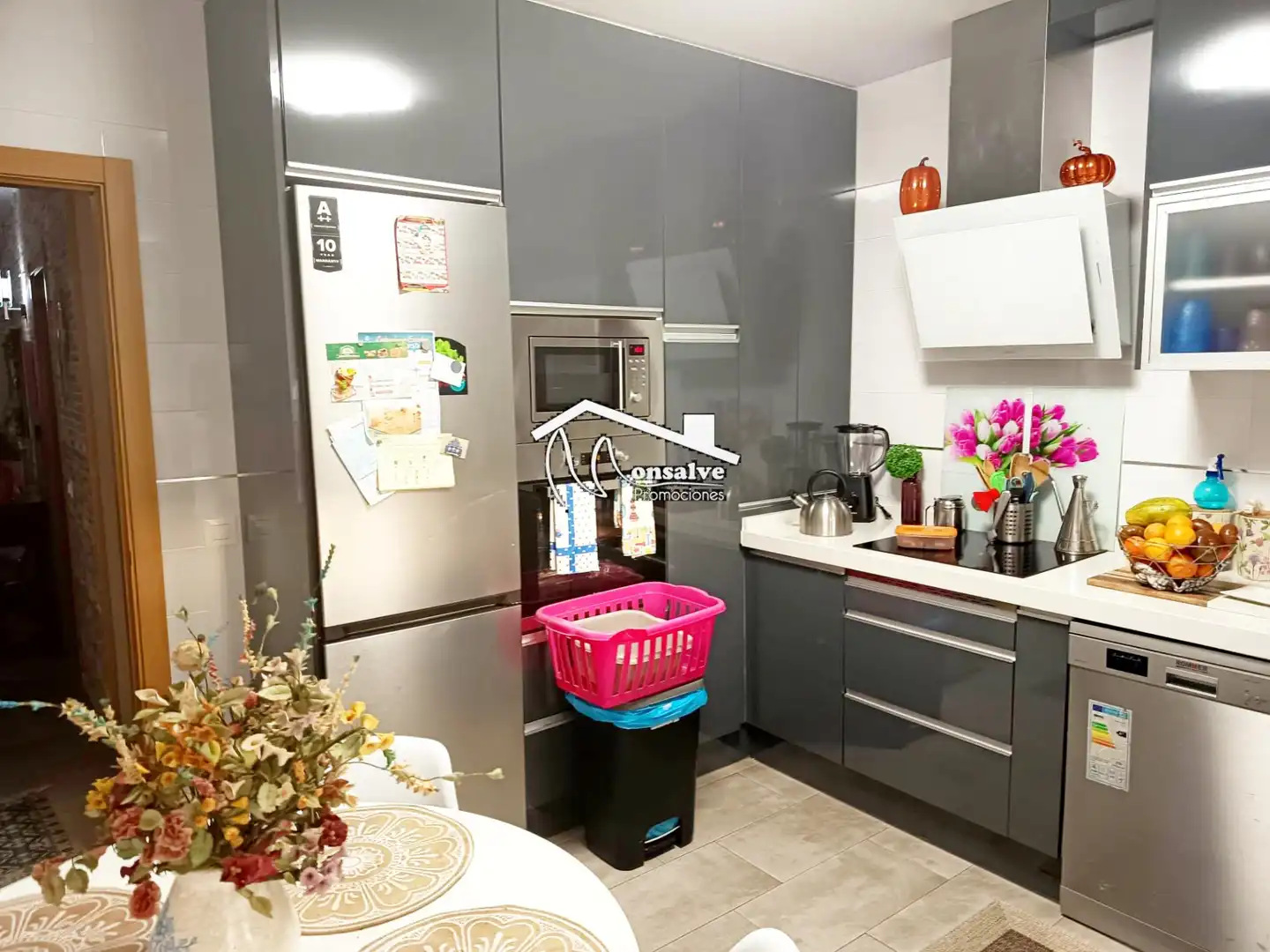 Cocina de Casa adosada en venta en Yeles con Aire acondicionado, Calefacción y Jardín privado