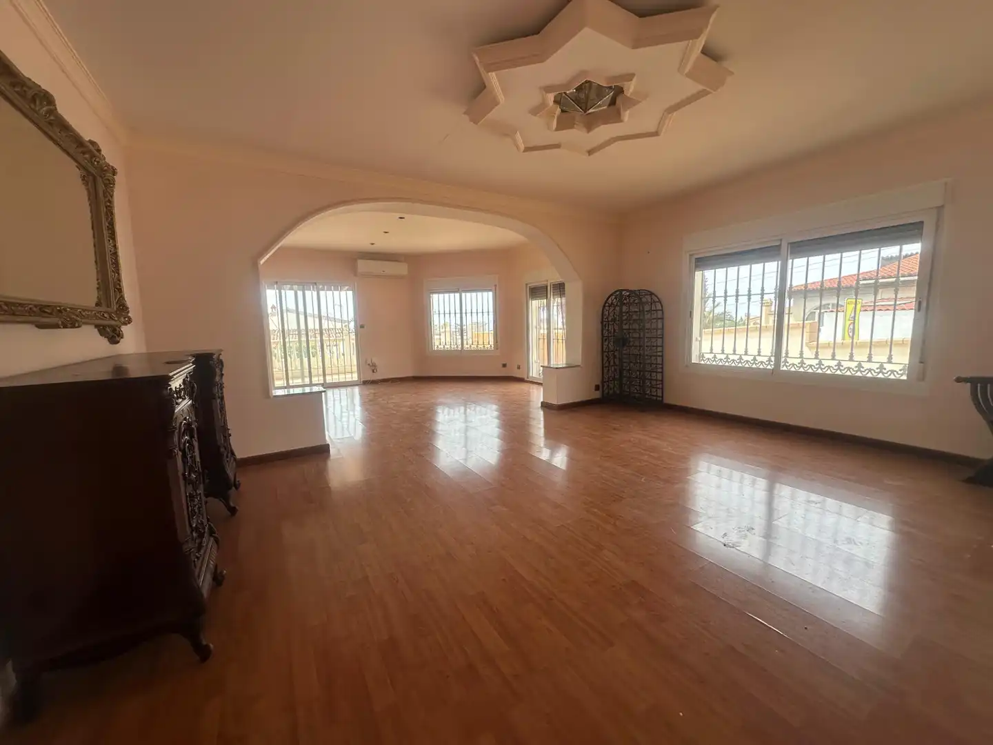 Living room of Houses for sale in Roquetas de Mar