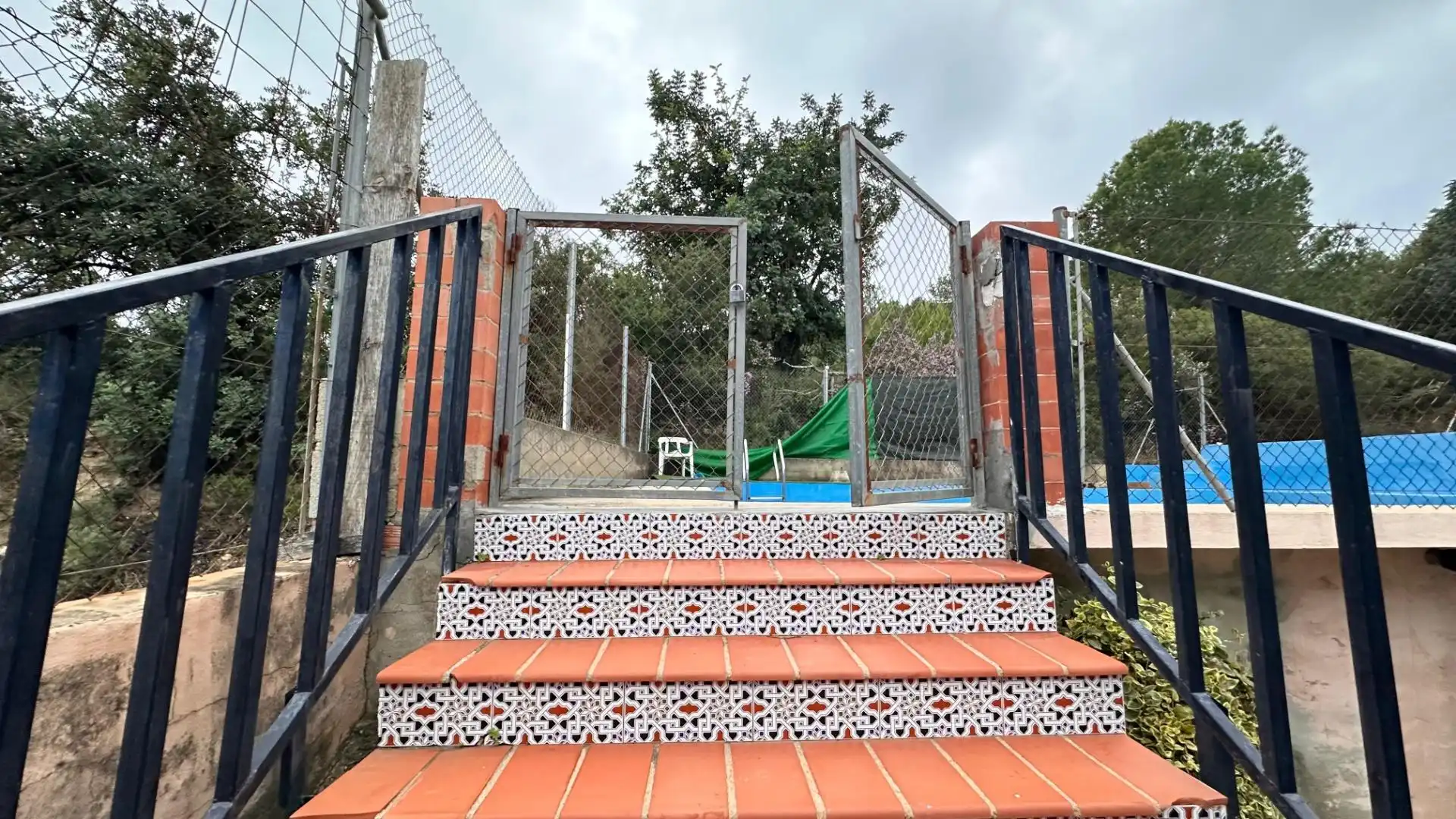 Piscina de Casa o chalet en venta en Tous con Jardín privado, Terraza y Trastero