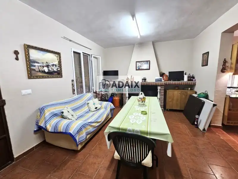 Sala de estar de Finca rústica en venta en Argamasilla de Alba con Aire acondicionado
