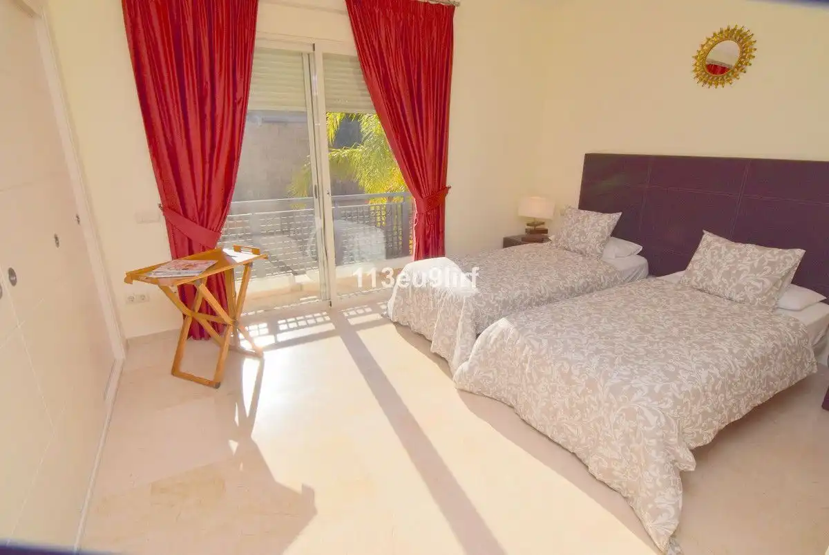 Habitación de Casa adosada de alquiler en Mijas con Aire acondicionado, Calefacción y Jardín privado