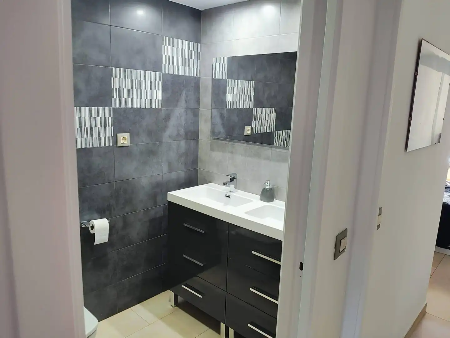 Baño de Piso en venta en San Pedro del Pinatar con Aire acondicionado, Calefacción y Jardín privado
