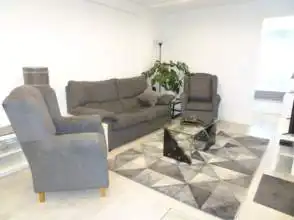 Sala de estar de Piso de alquiler en Gijón  con Calefacción, Parquet y Amueblado