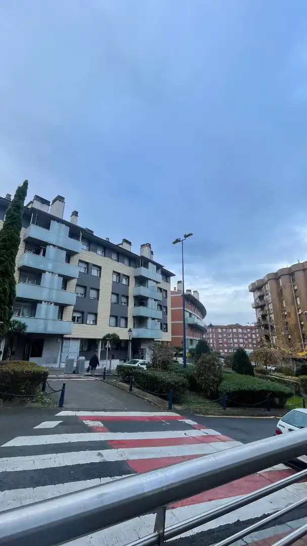 Exterior view of Flat for sale in Portugalete  with Heating, Terrace and Storage room