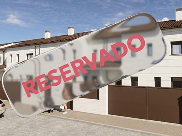 Casa bifamiliare con giardino in vendita a Calle CALLE MIGUEL DE CERVANTES