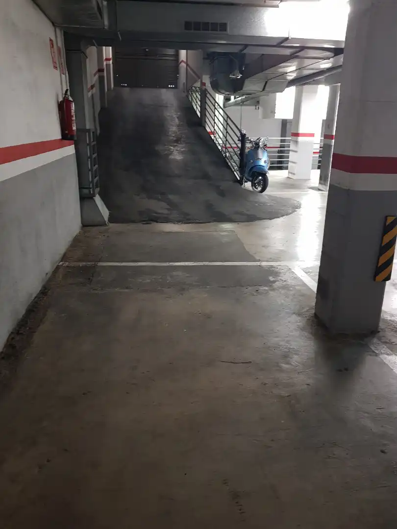Individual en alquiler en Centre - Sant Oleguer, imagen 4