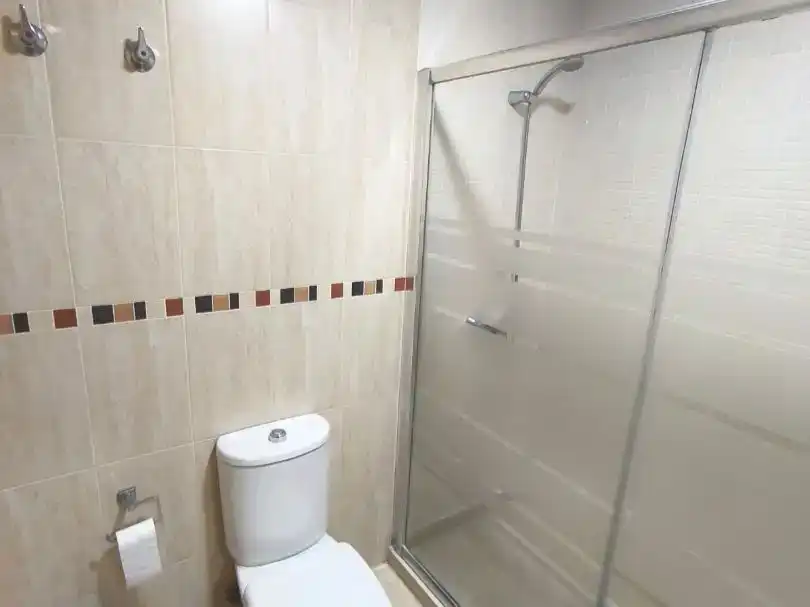 Baño de Piso en venta en Las Palmas de Gran Canaria con Amueblado, Horno y Lavadora