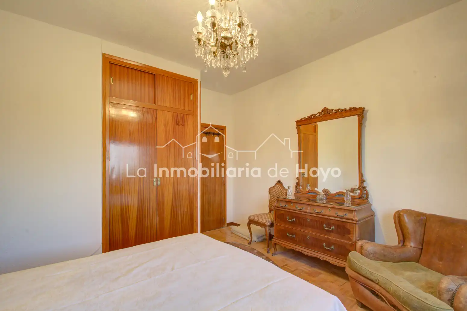 Dormitori de Casa o xalet en venda en Hoyo de Manzanares amb Calefacció, Jardí privat i Terrassa
