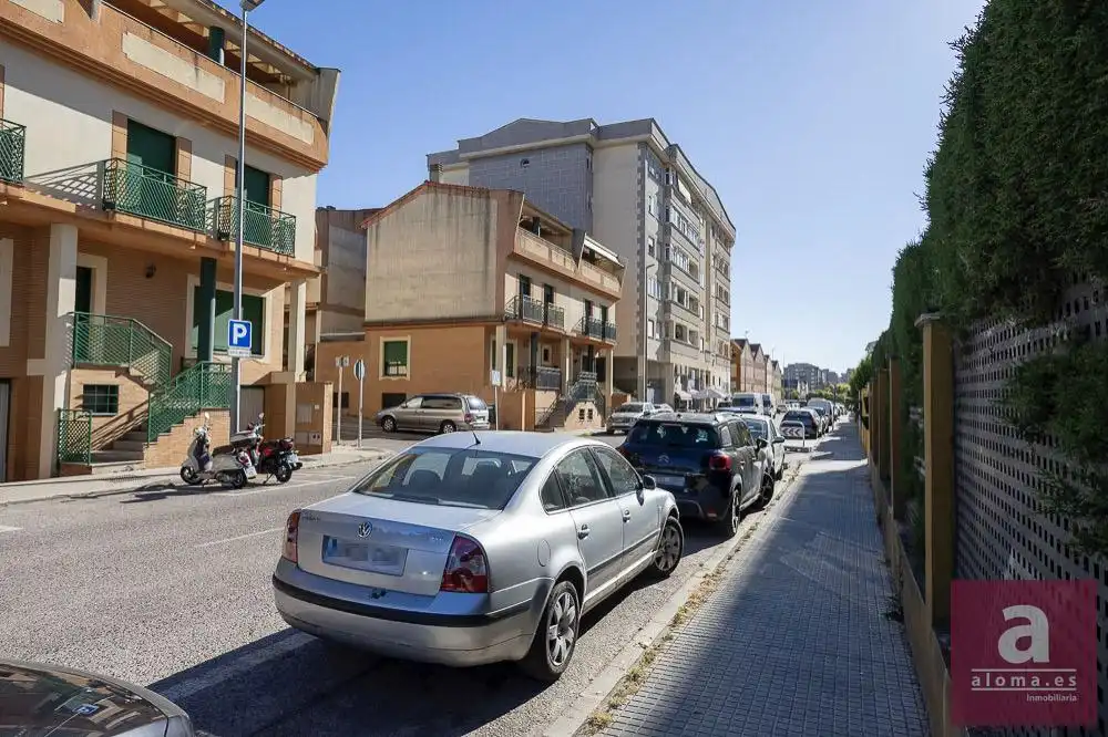 Pis amb piscina en venda a Calle Miguel Serrano, imagen 49