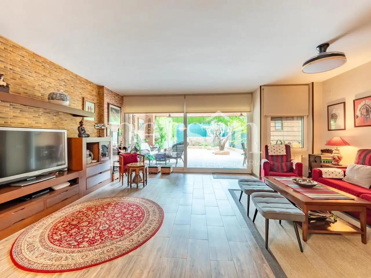 Sala de estar de Casa adosada en venta en Godella con Calefacción, Jardín privado y Terraza