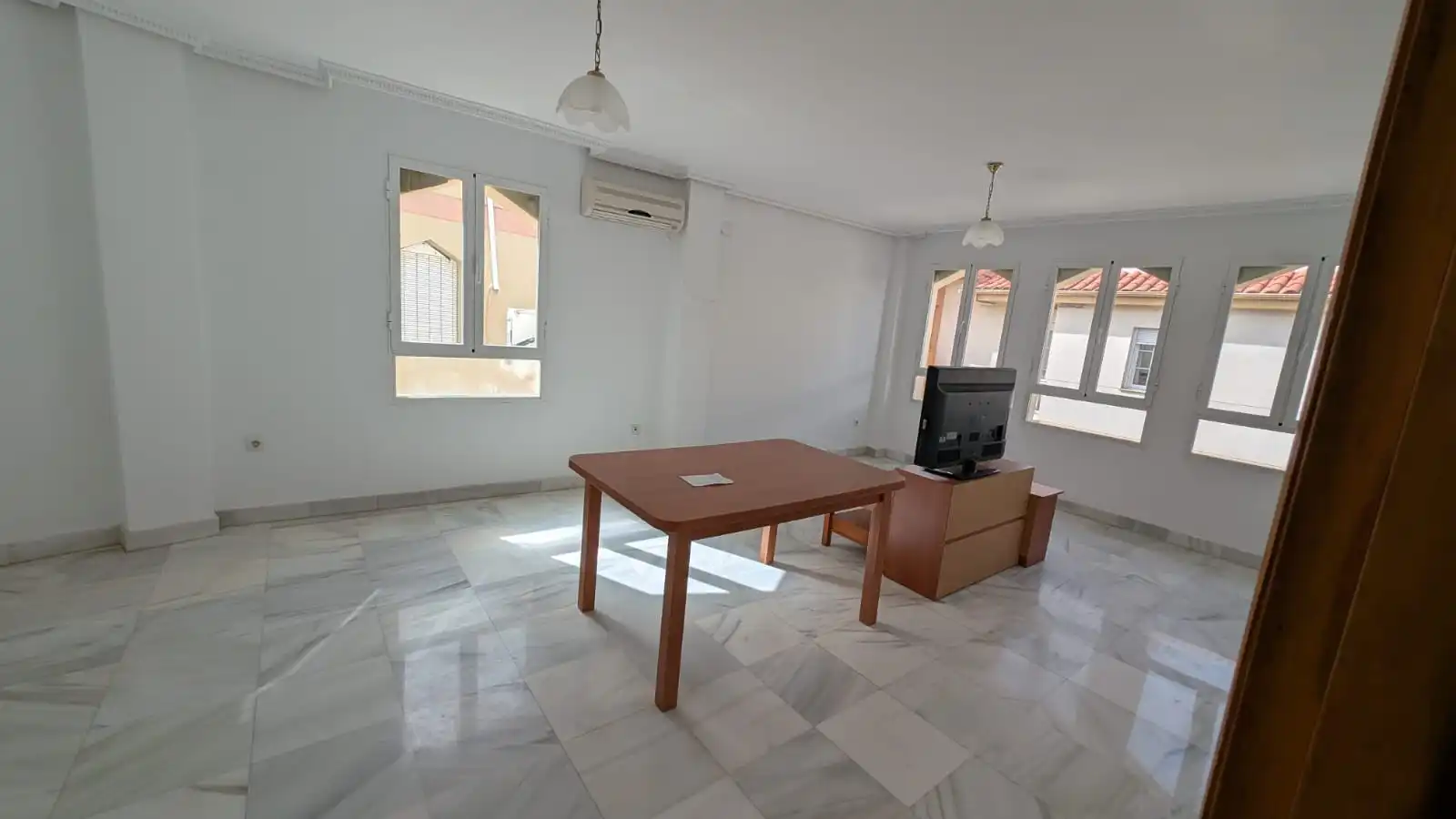 Living room of Flat for sale in Alcaudete