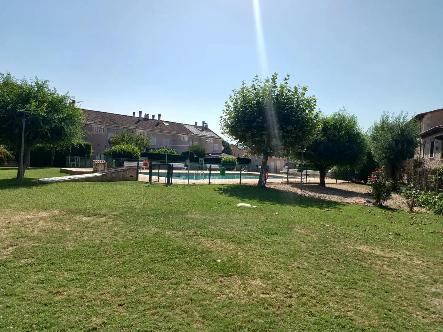 Swimming pool of Houses for sale in Moralzarzal  with Air Conditioner, Heating and Private garden