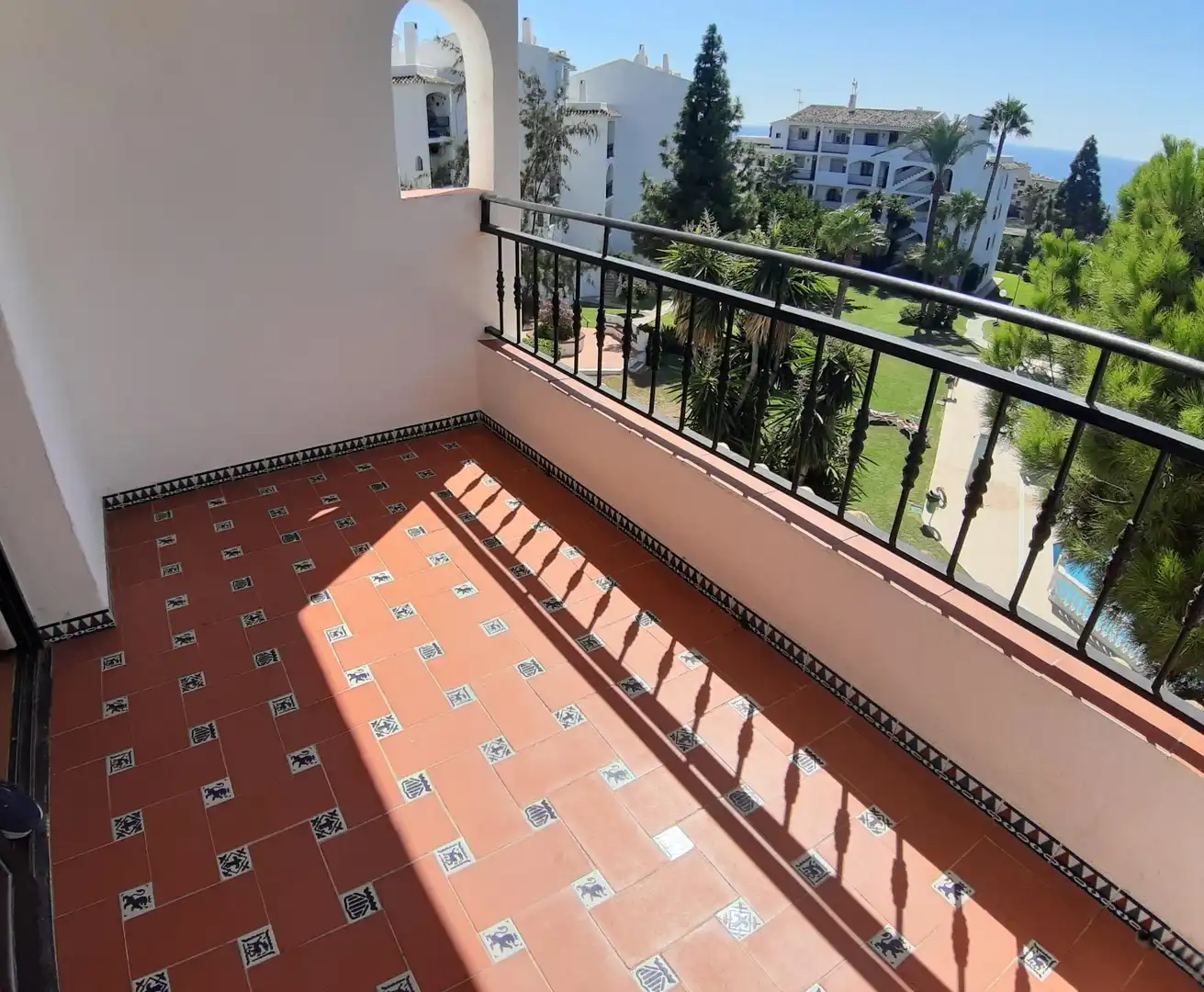 Piso con piscina en venta en Riviera del Sol, imagen 3