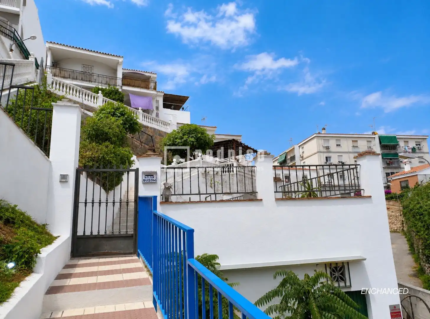 Vista exterior de Casa o xalet en venda en Málaga amb Aire condicionat, Calefacció i Jardí privat