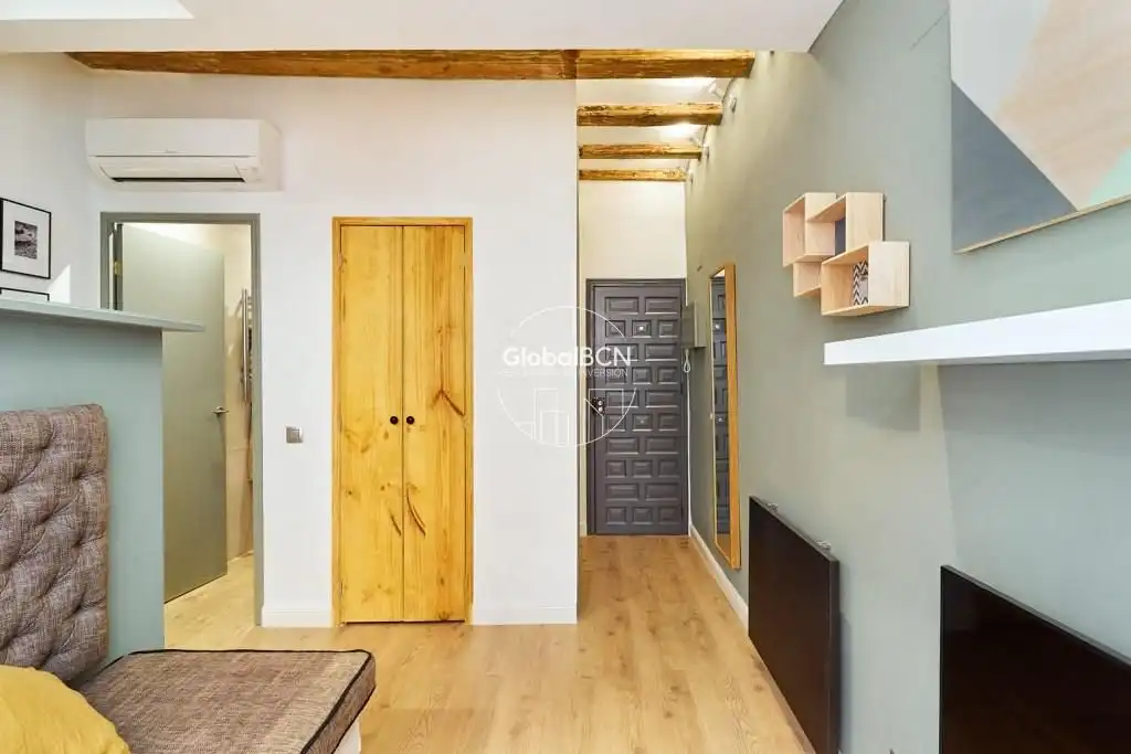 Edificio en venta en De L'Espaseria, Sant Pere, Sta. Caterina i la Ribera