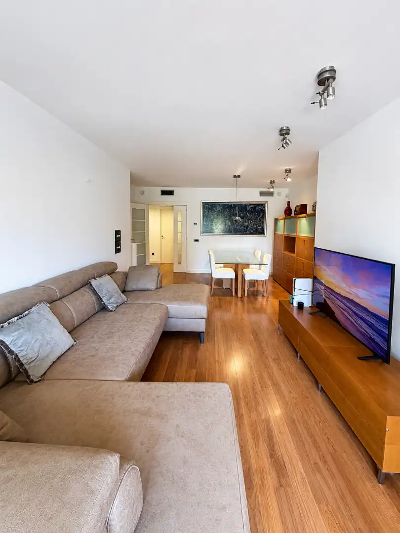 Piso en venta en Diagonal - Colomeres