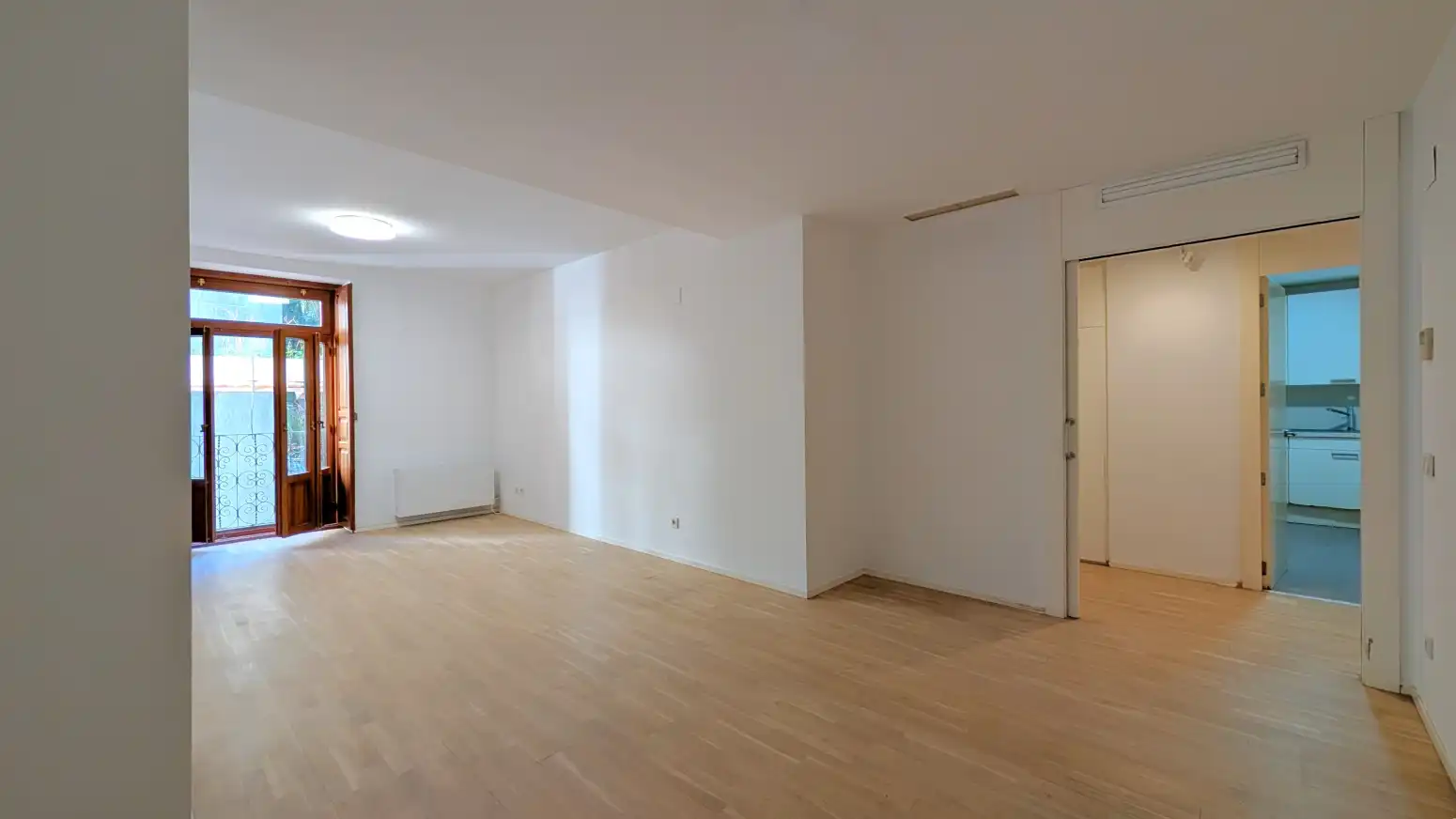 Piso en venta en Valencia con Aire acondicionado, Calefacción y Jardín privado