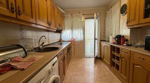 Foto 3 de Piso en venta en Hermanos Becerril, San Fernando - Carretera de Valencia, Cuenca Capital