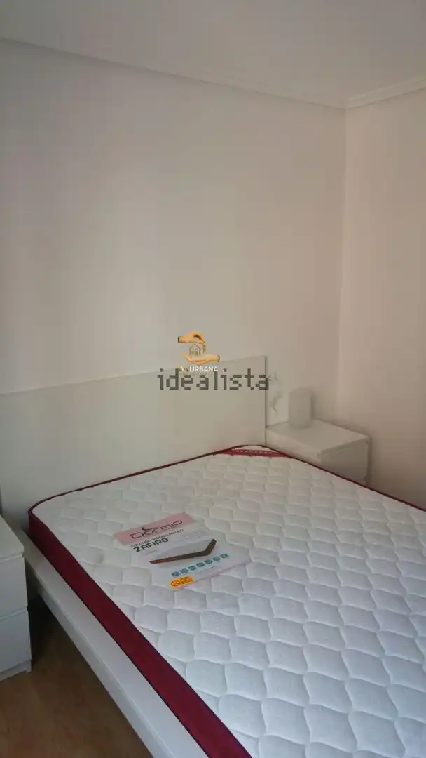 Habitación de Piso en venta en Salamanca con Calefacción, Terraza y Amueblado