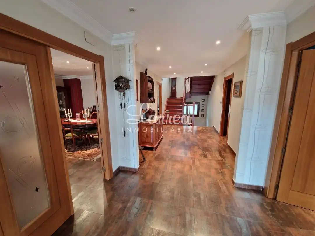 Detached homes for sale in Areatza  with Heating, Private garden and Storage room