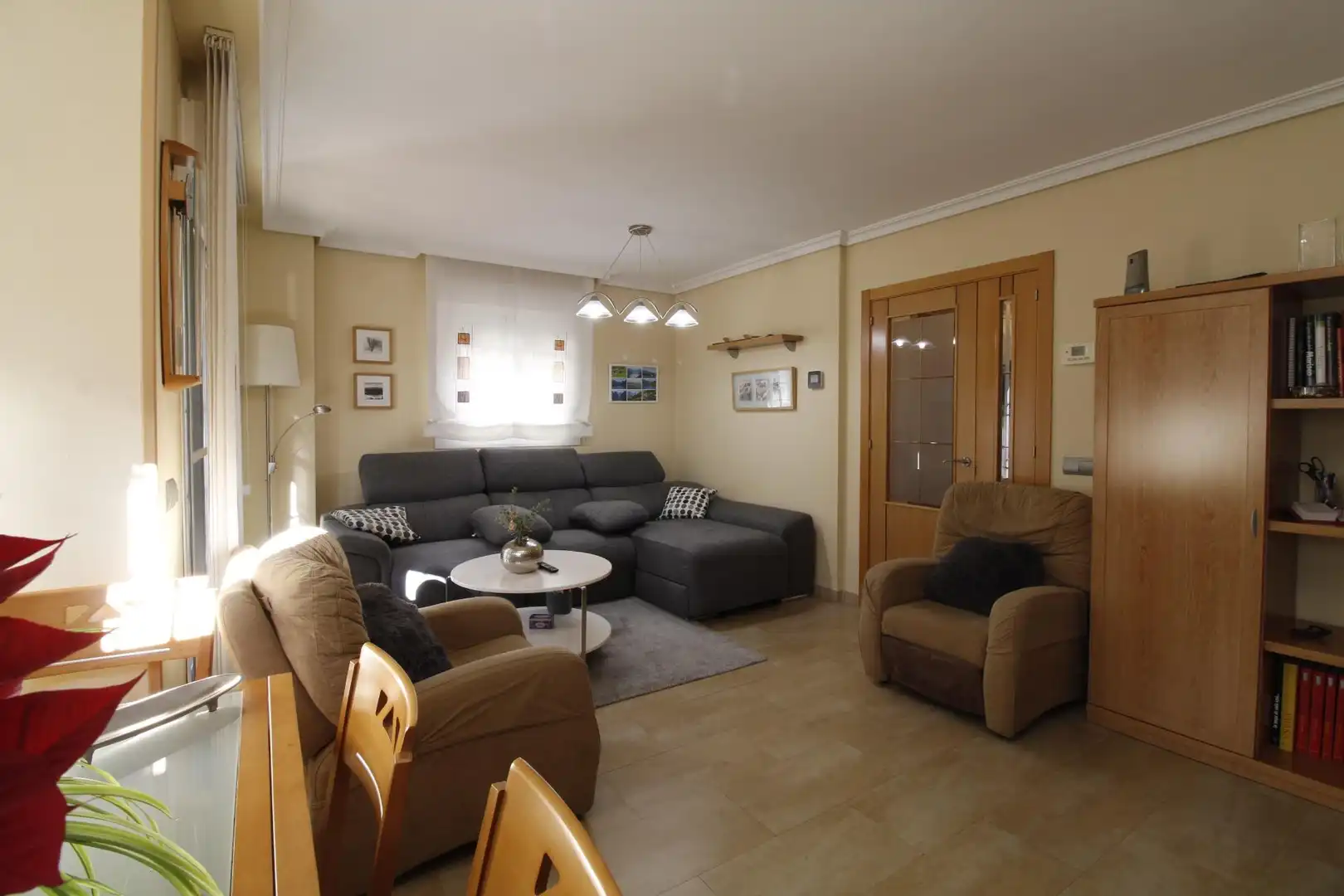 Living room of Detached homes for sale in Collado Villalba  with Heating, Private garden and Storage room