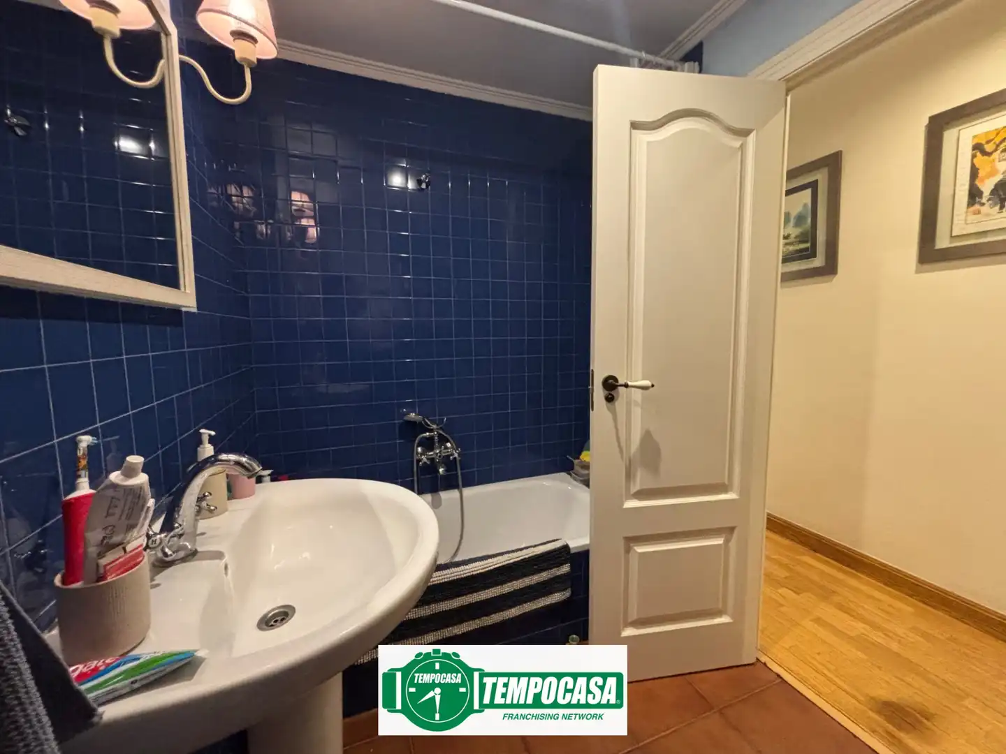 Baño de Piso en venta en Valencia con Aire acondicionado y Balcón