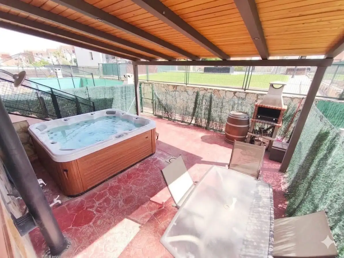 Terraza de Casa o chalet en venta en Las Ventas de Retamosa con Aire acondicionado, Calefacción y Jardín privado