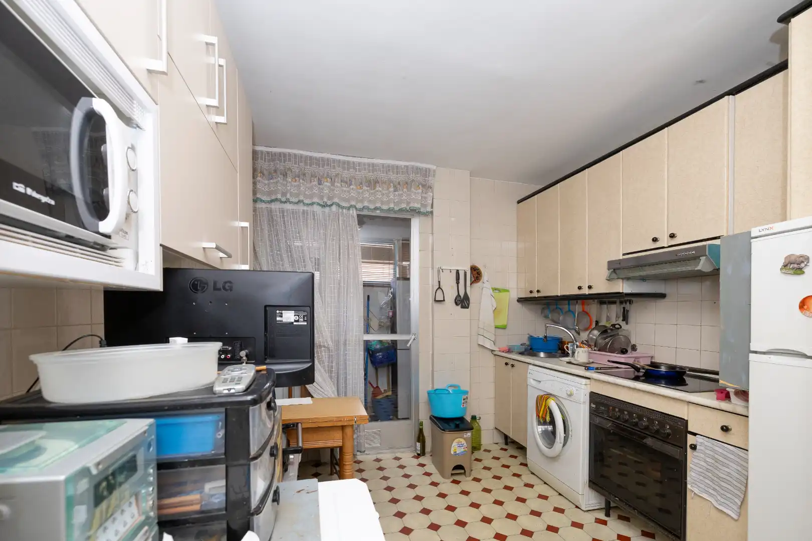Piso en venta en Avenida Brasilia, Pan y Guindas