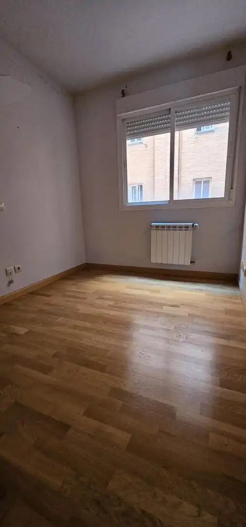 Dormitori de Pis en venda en Valdemoro amb Aire condicionat, Terrassa i Traster