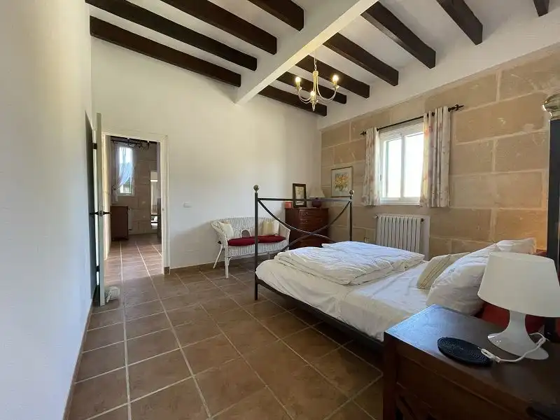 Habitación de Finca rústica en venta en Llucmajor con Aire acondicionado, Calefacción y Jardín privado