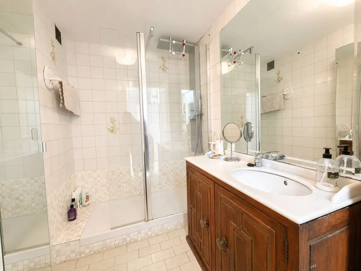 Badezimmer von Einfamilien-Reihenhaus zum Verkauf in Mijas mit Klimaanlage, Terrasse und Möbliert