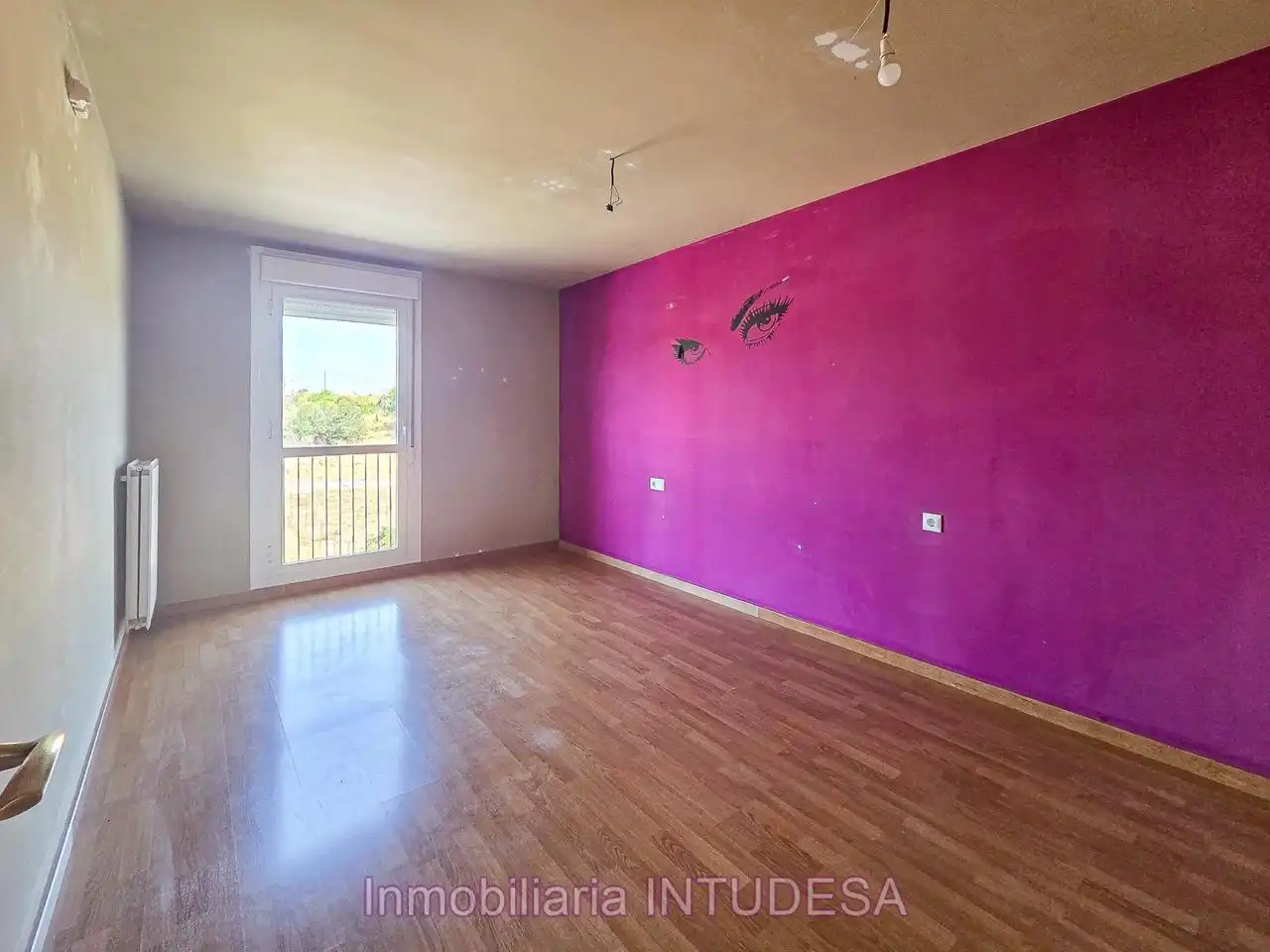 Habitación de Casa adosada en venta en Murchante con Calefacción, Jardín privado y Terraza