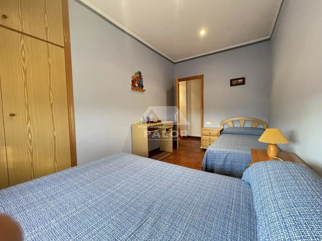 Habitación de Finca rústica en venta en La Pobla Llarga con Aire acondicionado, Jardín privado y Terraza