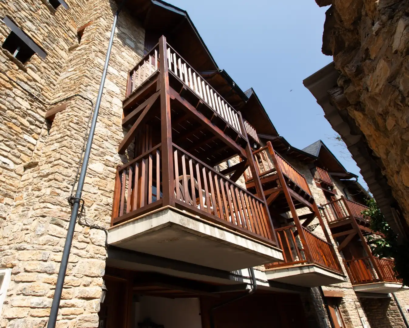 Terrassa de Casa adosada en venda en Sort amb Calefacció, Parquet i Balcó