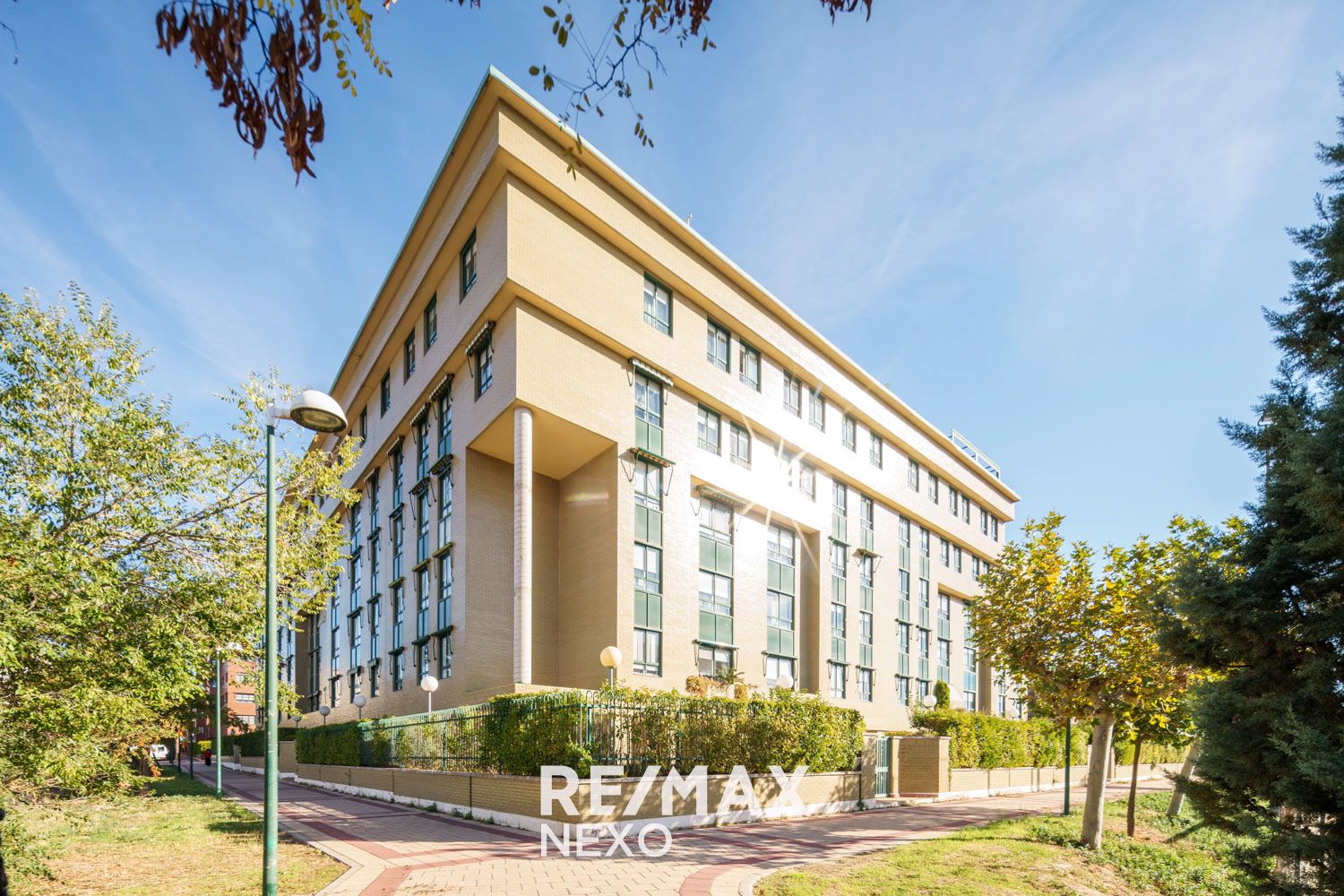 Vista exterior de Piso en venta en Valladolid Capital con Calefacción, Trastero y Amueblado