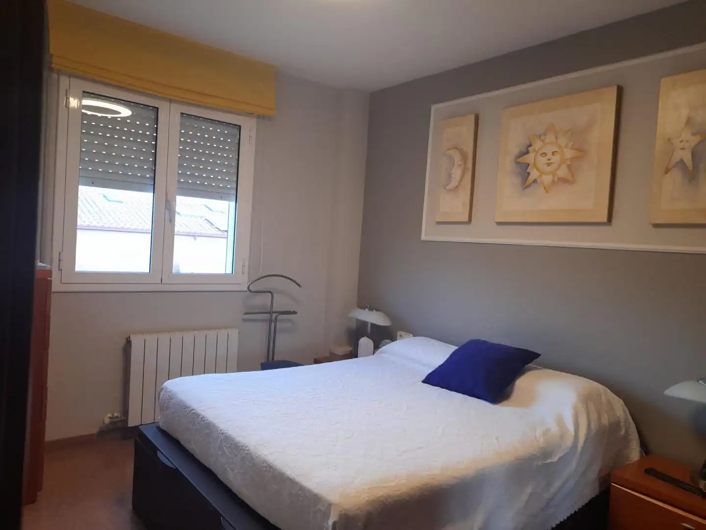Habitación de Casa adosada en venta en Abrera con Calefacción, Jardín privado y Terraza