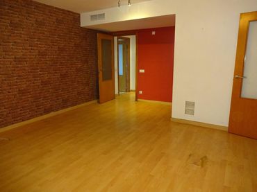 Flat with pool for sale in Via Europa - Parc Central