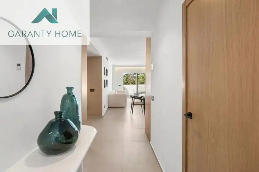 Ático en venta en Marbella con Aire acondicionado, Terraza y Piscina comunitaria