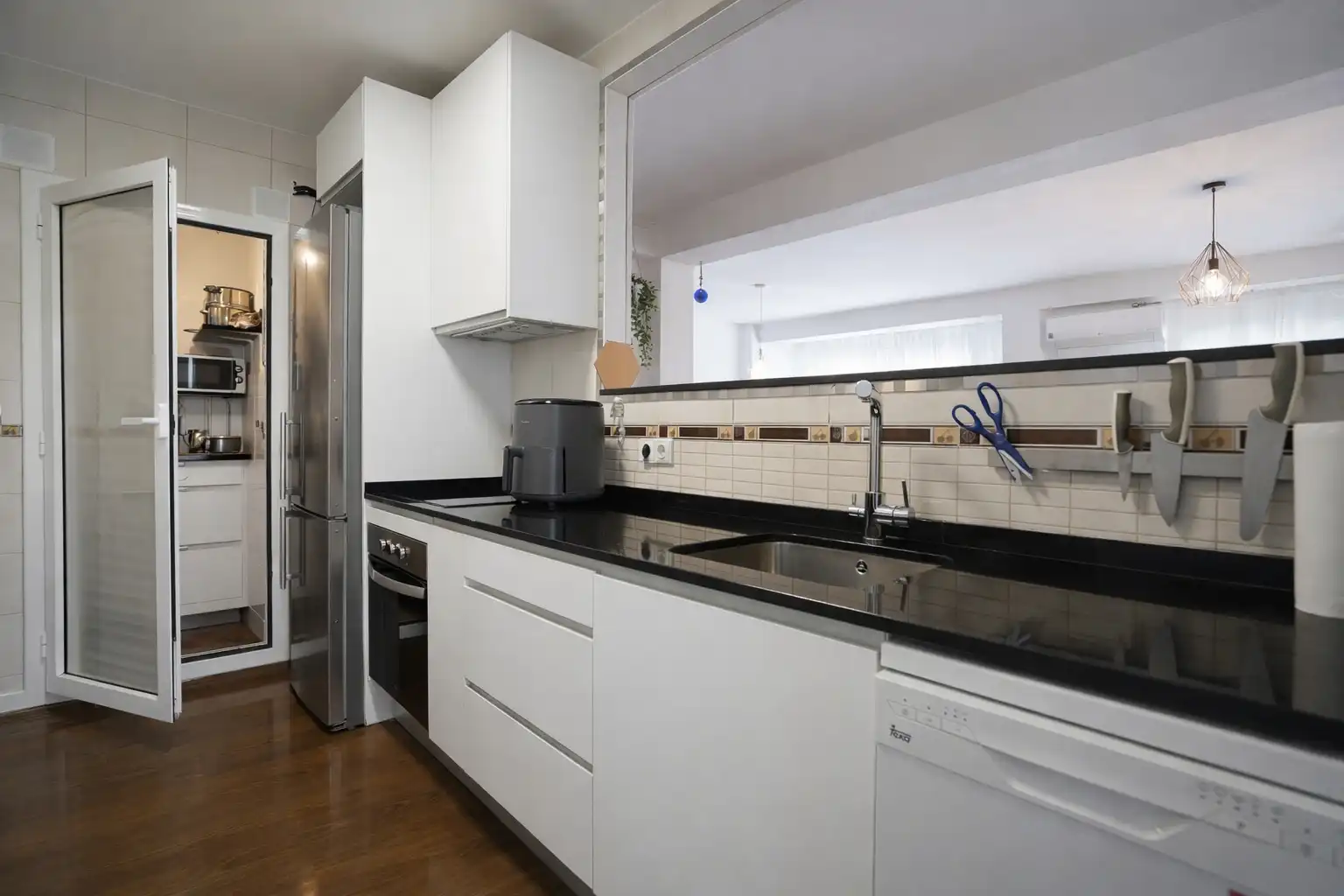 Kitchen of Flat for sale in Tarragona  with Air Conditioner, Storage room and Balcony