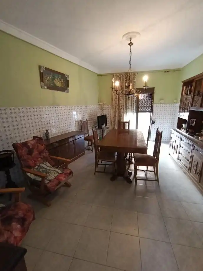 Comedor de Piso en venta en Mislata con Terraza, Trastero y Balcón