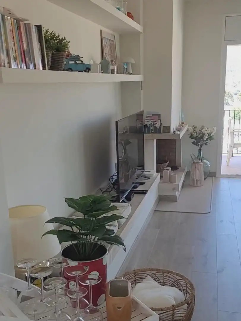 Sala de estar de Casa adosada en venta en Sant Feliu de Guíxols con Calefacción, Terraza y Amueblado